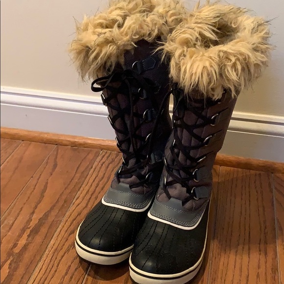 Women’s Sorel Joan of Arctic Boot - Picture 1 of 4
